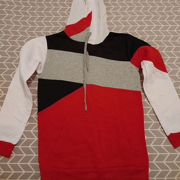 Sweater - Picture 1 of 2